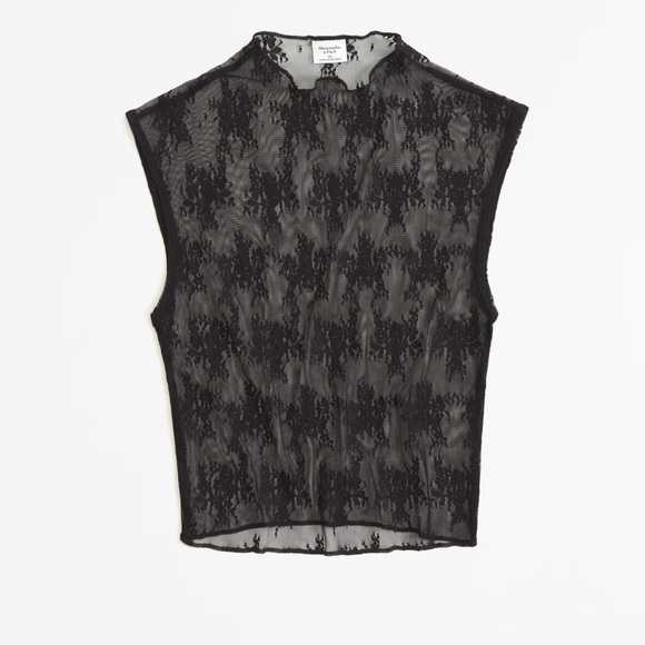 Abercrombie & Fitch Tops - Abercrombie Lace Paloma Top